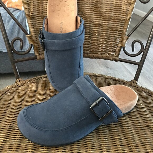 Vionic Tanya Shoes/Mules Navy Blue Suede Adjustable Buckle 9 Wide NWOB - Picture 1 of 6